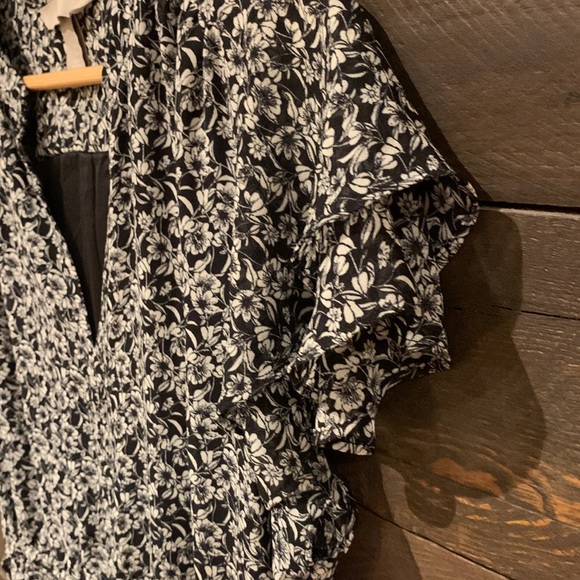 H&M | floral dress - Picture 4 of 7